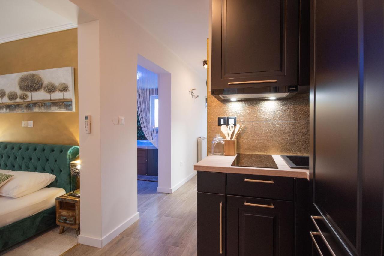 Wellness Studio D'Or - Exclusive New Apartment With Whirlpool, Sauna, Sunny Terrace, Private Parking Poreč Zewnętrze zdjęcie