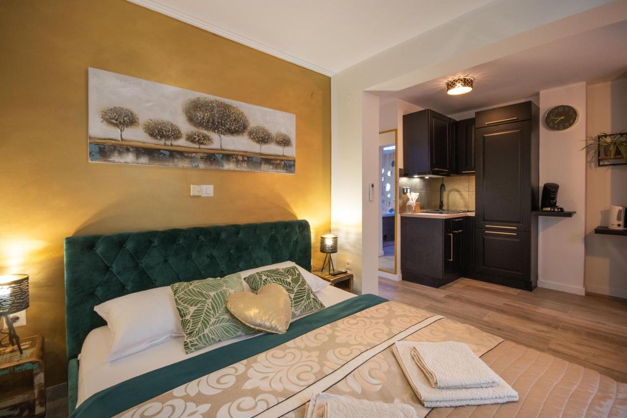 Wellness Studio D'Or - Exclusive New Apartment With Whirlpool, Sauna, Sunny Terrace, Private Parking Poreč Zewnętrze zdjęcie